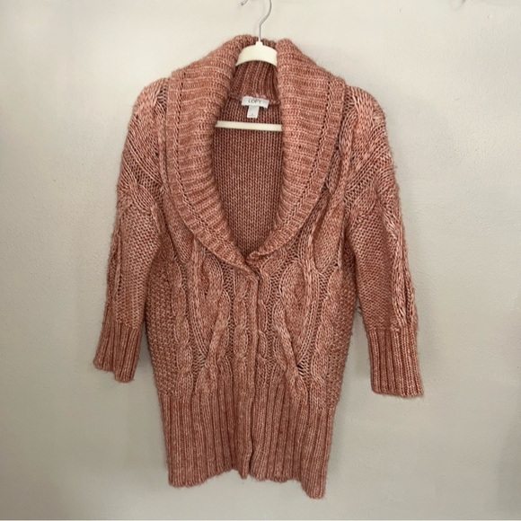 Ann Taylor Sweaters - Ann Taylor dusty Rose wool blend Cable Knit Shaw collard Cardigan